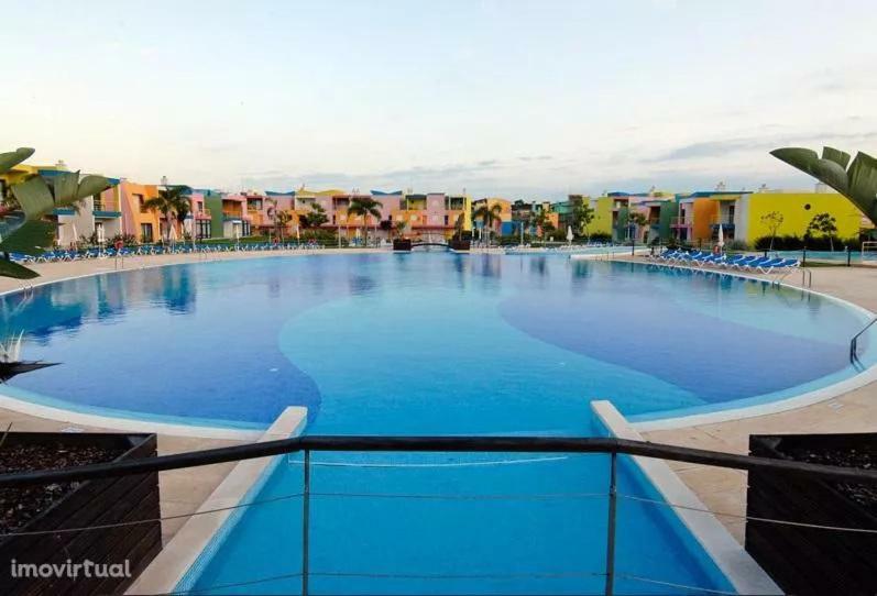 Marina De Albufeira Orada Resort - 2-Bed Apartment With Huge Pool מראה חיצוני תמונה